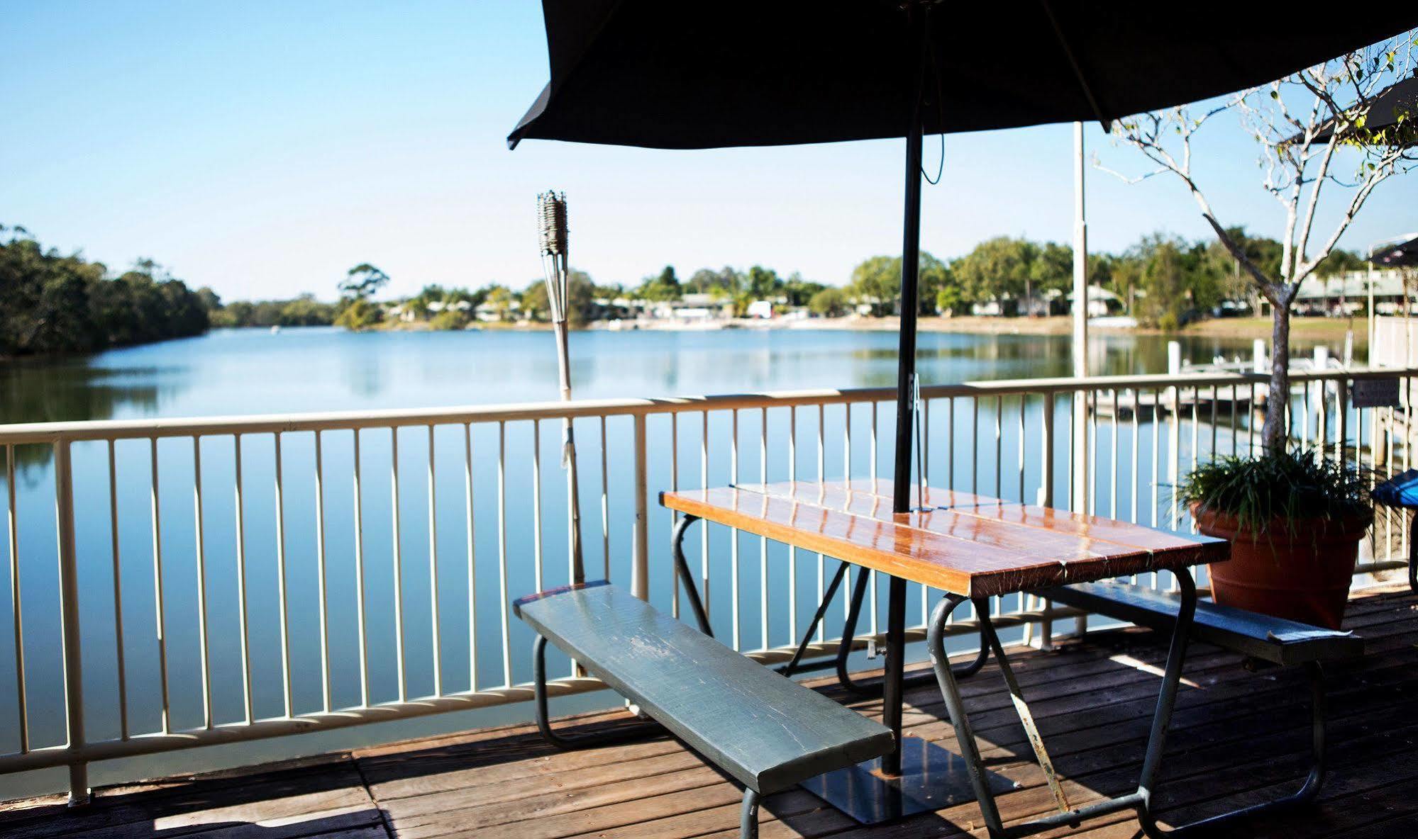 Nightcap At Waterfront Hotel Maroochydore Exterior photo